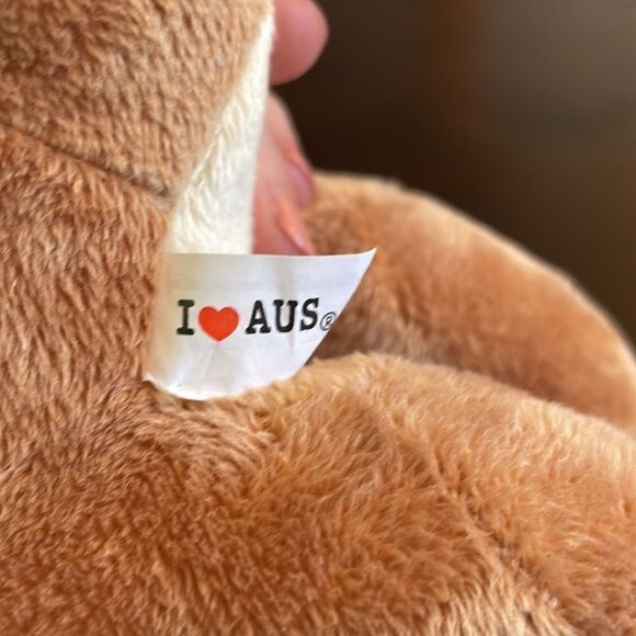 Australian Kangaroo and Platypus NWT Excellent Condition Souvenirs from Aus - Picture 8 of 15